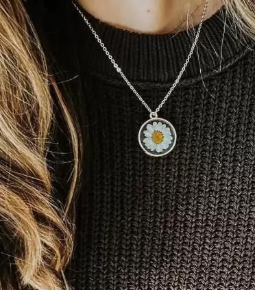 Natural White Daisy Preserved In Resin Pendant For Men & Women